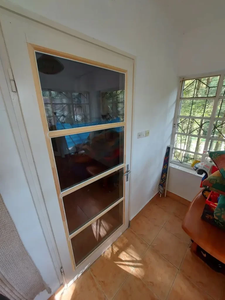 Thermo üveg beépítés - Passzítás, hézagtömítés.